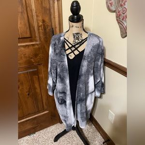 Hemish tye dye cardigan sz xl